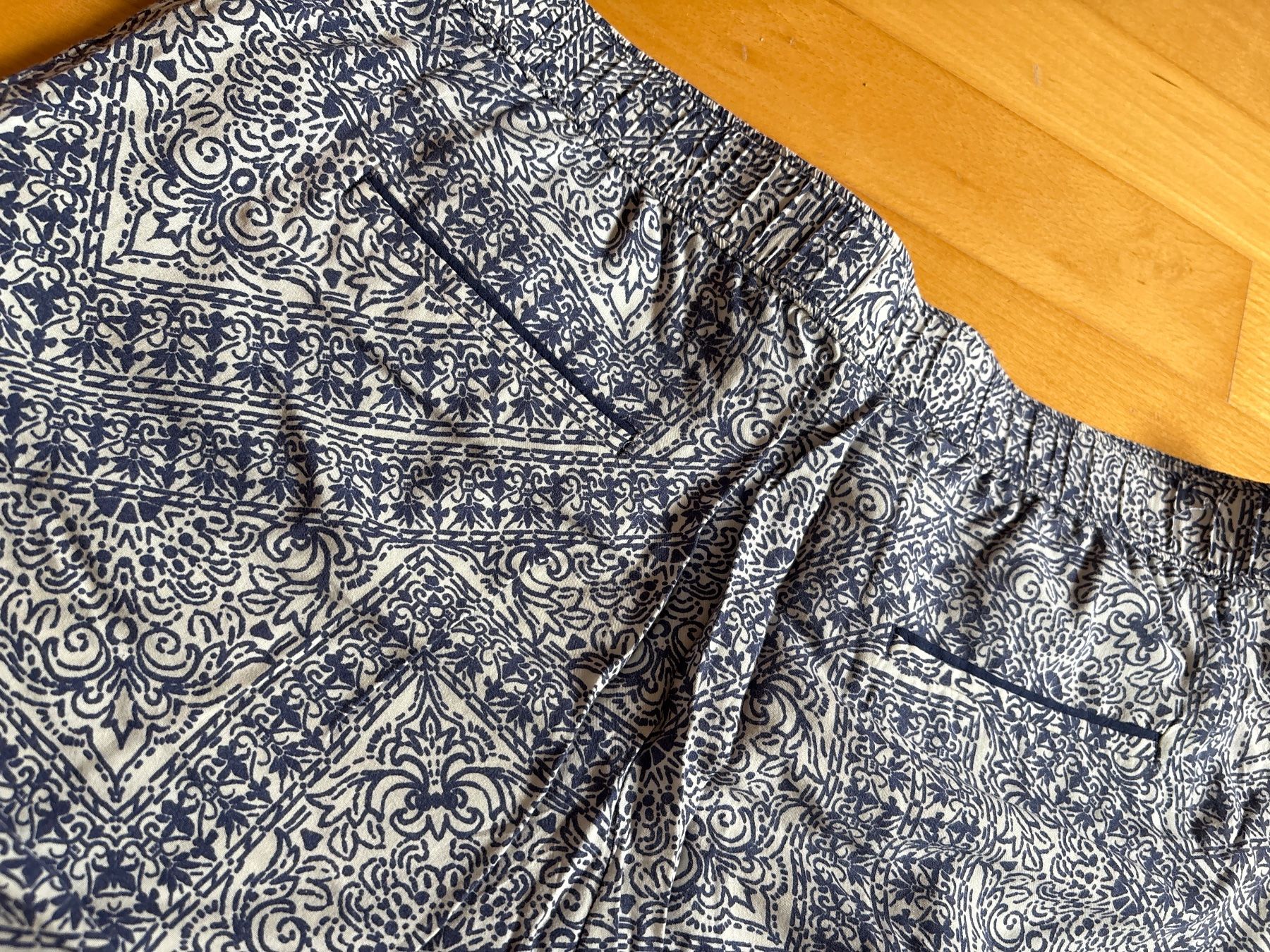 Esprit Pantaloni: Sommerhose von Esprit gr 38 – Usato da Effretikon venduto da MarthaK. 3