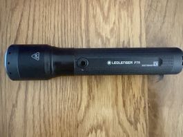 Taschenlampe Ledlenser P7R schwarz neuwertig