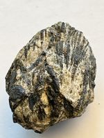 Top! Hornblende in Matrix aus dem Tessin.