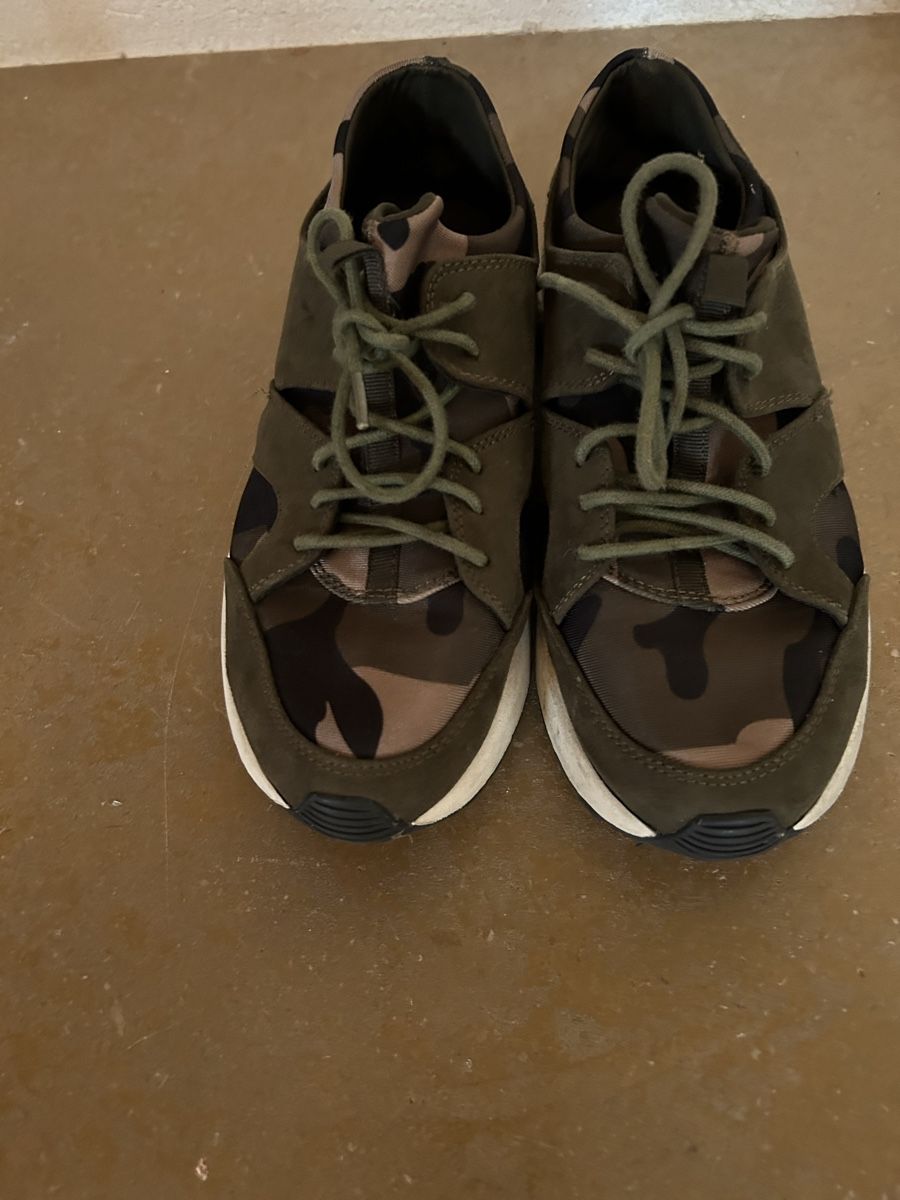 Scarpe da donna: Baskets dame camouflage – Usato da Montsevelier venduto da Batson 1