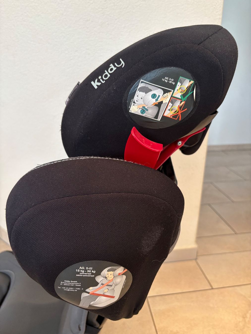 Kiddy Seggiolini per auto: Kindersitz Kiddy Smartfix 15-36kg – Usato da Sulz AG venduto da FantasyHouse 4