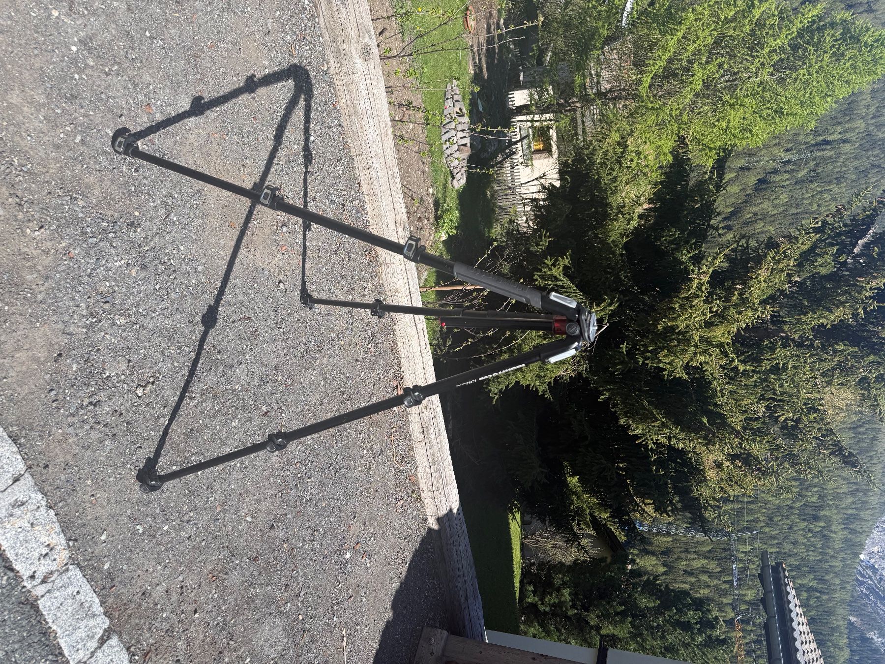 Manfrotto Treppiedi & Teste: Verkaufe Stativ Manfrotto 190 – Usato da Brail venduto da Ivonne87 2