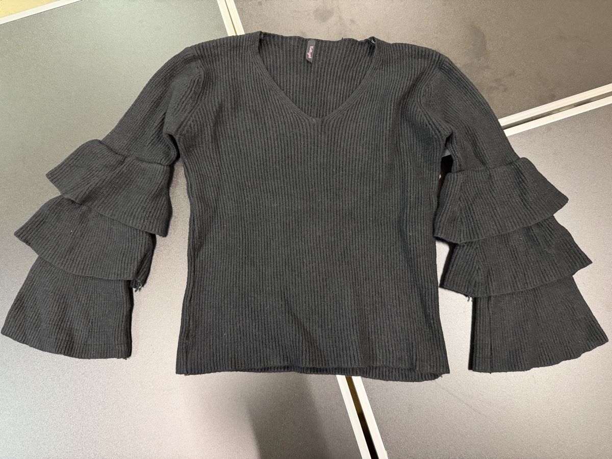 Pullover & Sweatshirts: Pullover Set, Gr. S / M – Gebraucht aus Bern von Natacha1997 1