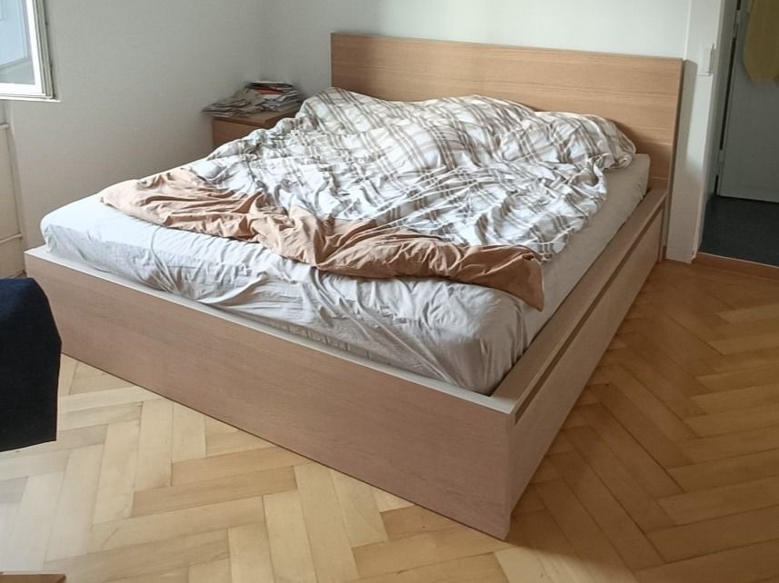 Bett Malm 180x200