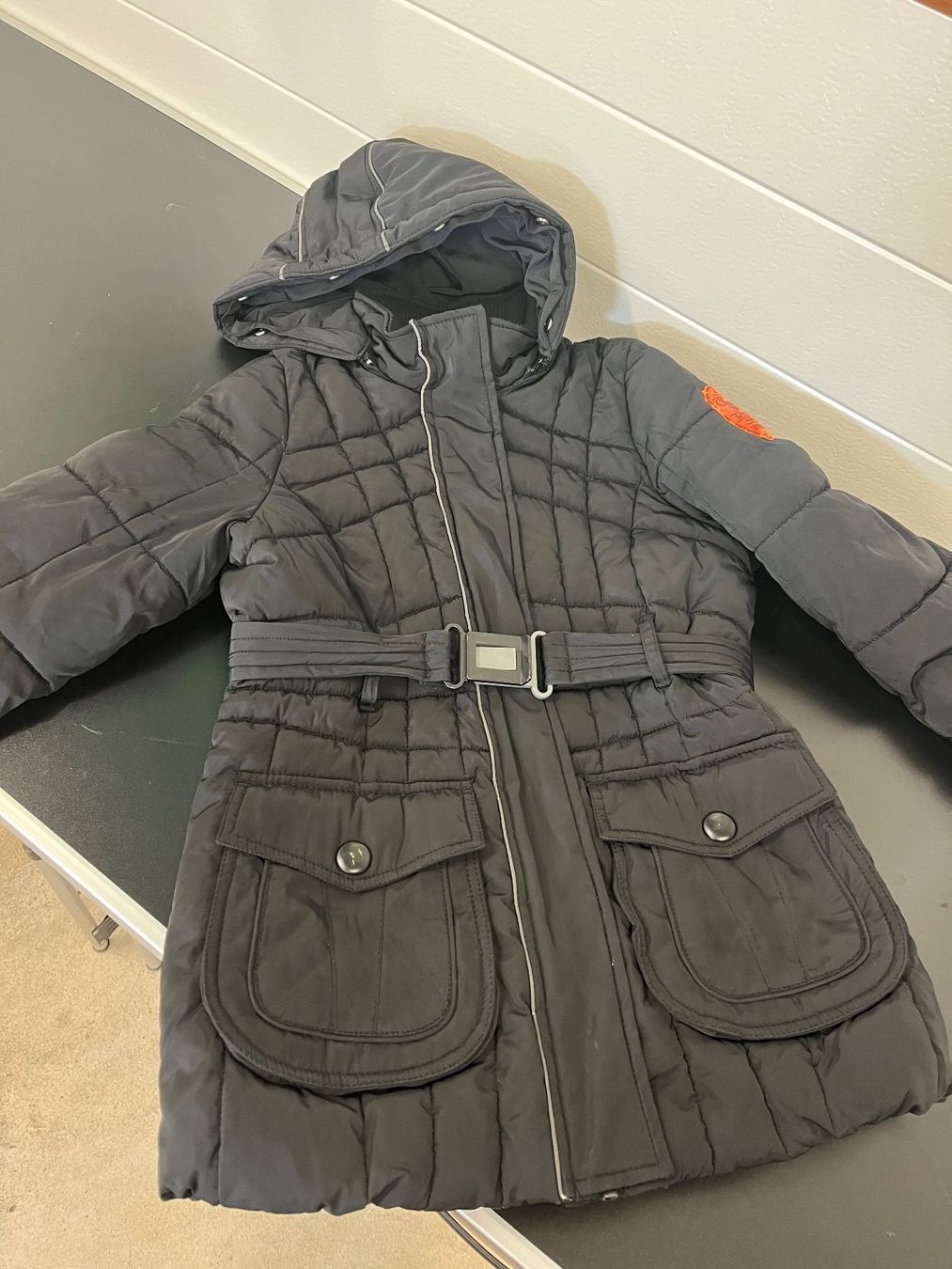 Giacche & Cappotti: Kinder Winterjacke/ Mantel s140 – Usato da Wiesendangen venduto da plus-minus 1