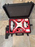 DJI Phantom 4 Pro - Drohne mit Koffer und Zubehör neuwertig