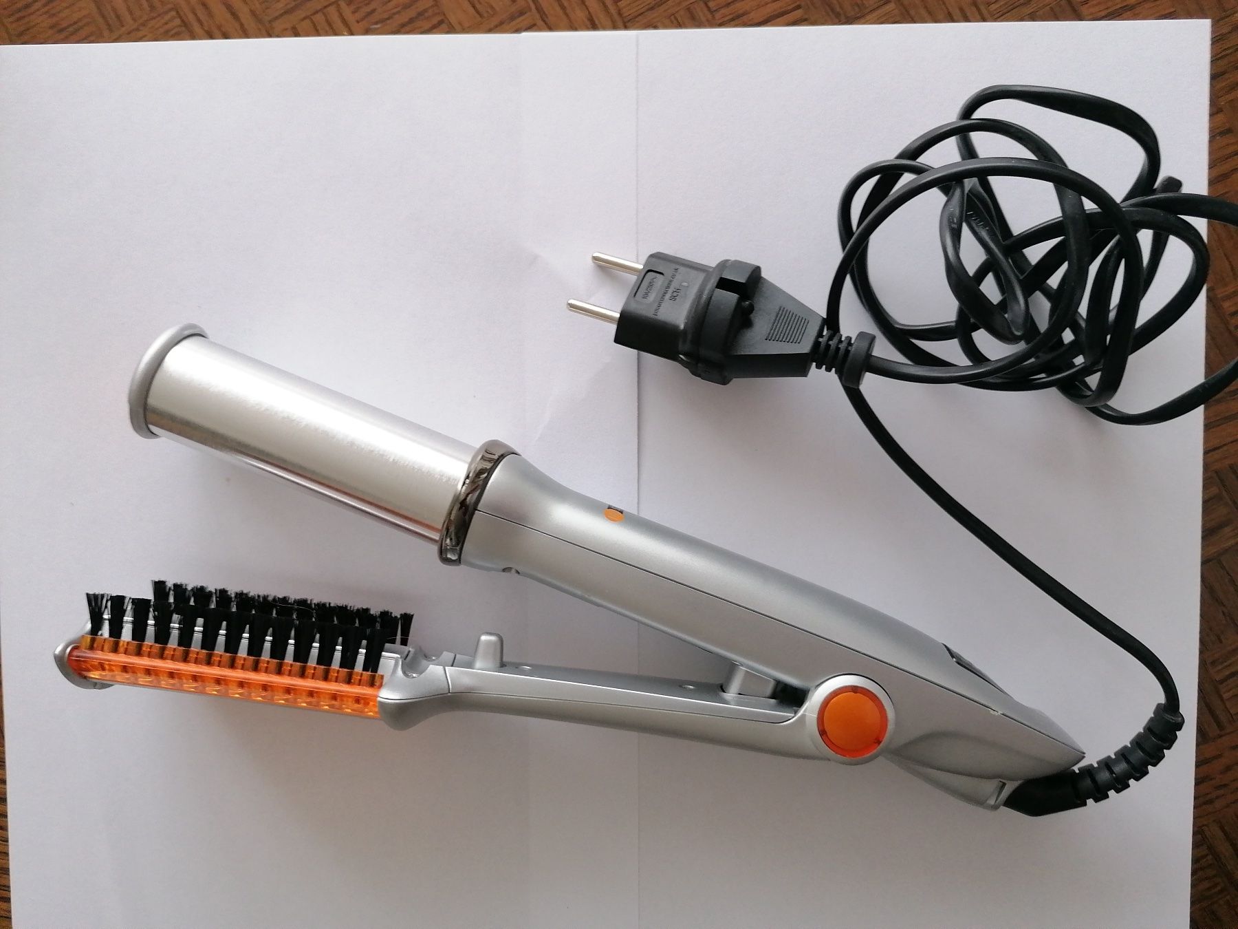 Fers à boucler & lisser: InStyler - Das  Profi-Haar-System – D'occasion à Fehraltorf par Fernweh01
