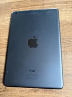 Apple iPad Modell A1455 schwarz gebrauchter Zustand