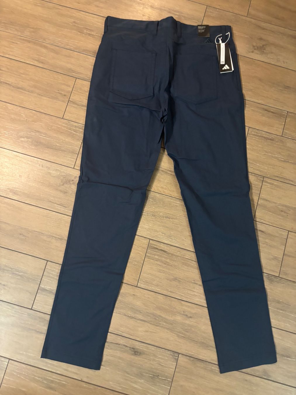 Adidas Pantalons: 30/32_adidas golf_NEU_LP 80 sfr – Neuf avec emballage d'origine à Versegeres par kista 2