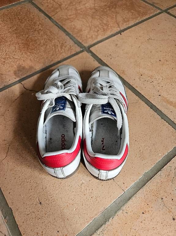 Scarpe da donna: ADIDAS Samba Grösse 38 – Usato da Zollikerberg venduto da Bosyosfostos 2