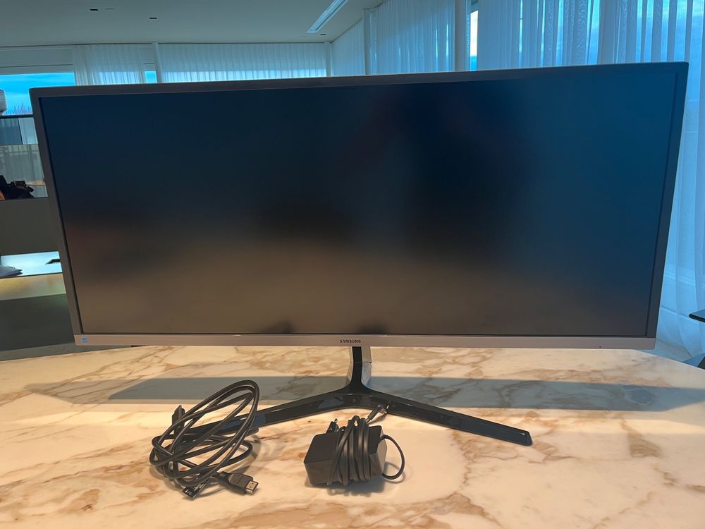 Samsung Monitor 34" (Model S34J550WQU) | Kaufen auf Ricardo