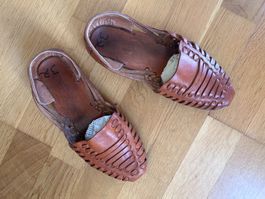 Geflochtener Halbschuh in Rehbraun – Grösse 38