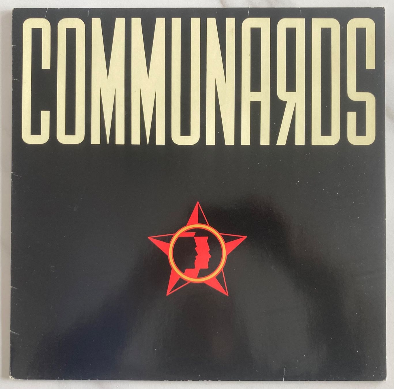 Vinyles: COMMUNARDS - COMMUNARDS – D'occasion à Poliez-Pittet par Newtown-Records