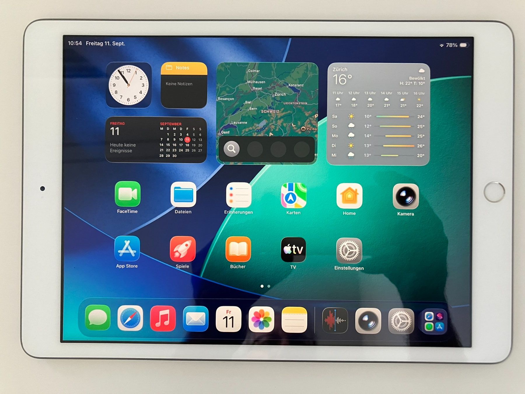 Apple Tablet PC: iPad 9. Generation WiFi / 64GB / Model A2602 – Usato da Meisterschwanden venduto da Discus0