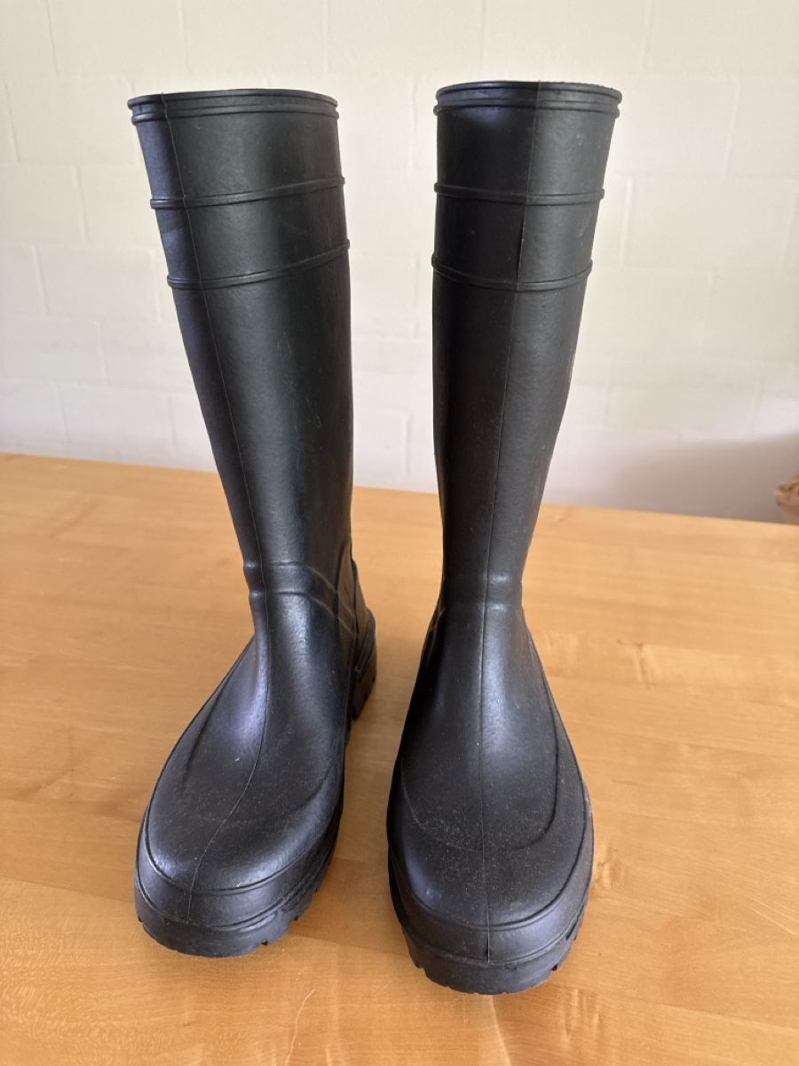 Scarpe da uomo: Gummistiefel, schwarz, Grösse 43 – Usato da Hünenberg See venduto da Cheetah4