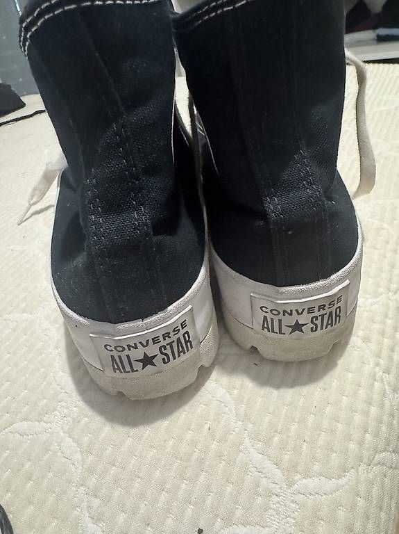 Scarpe da uomo: Chaussures  – Usato da Chavannes-Renens venduto da lei_8mvy 1