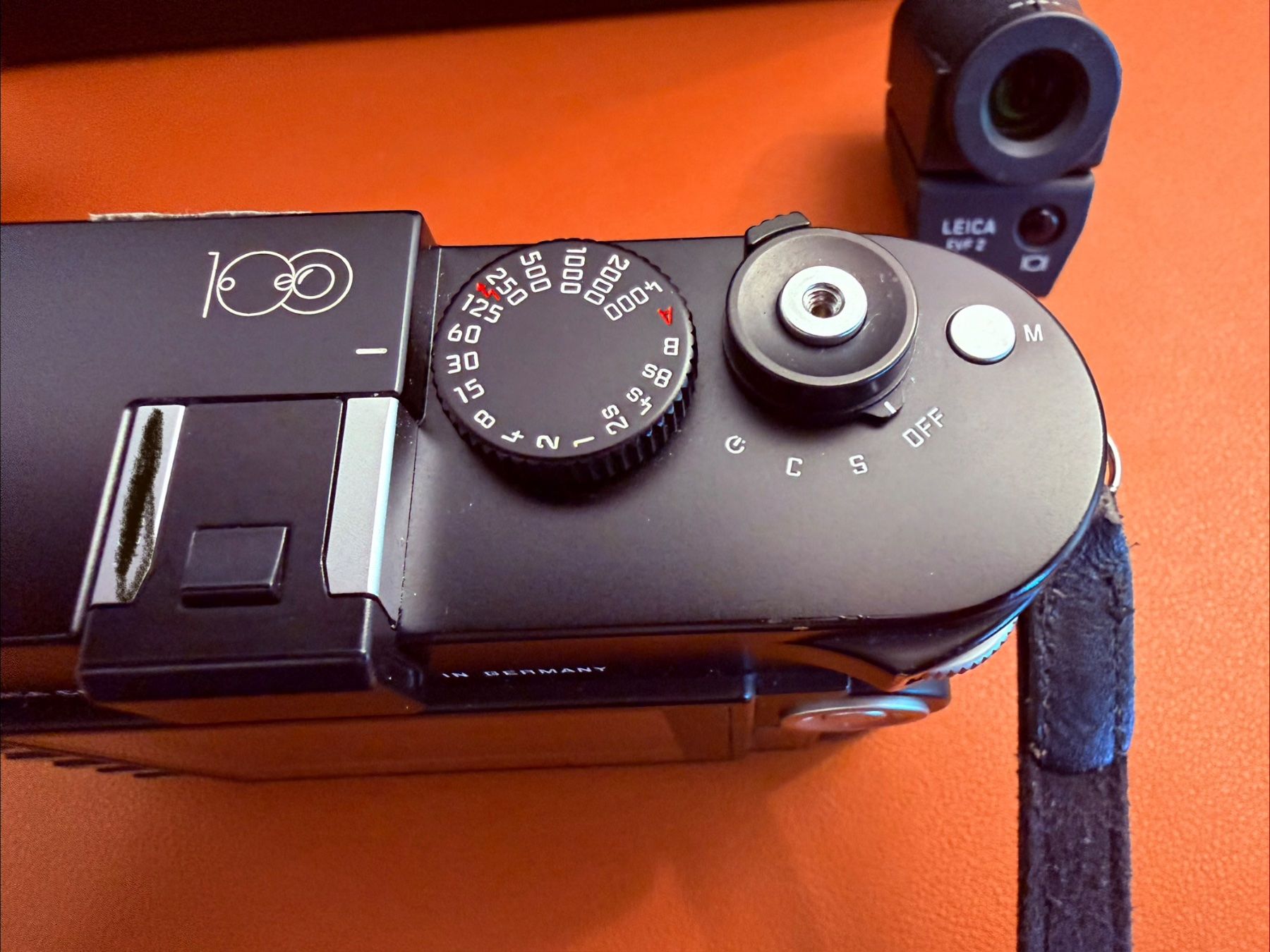 Leica Fotocamera: Leica M240 100 anniversary edition with EVF2 – Usato da Neuchatel venduto da Pancrazi 4
