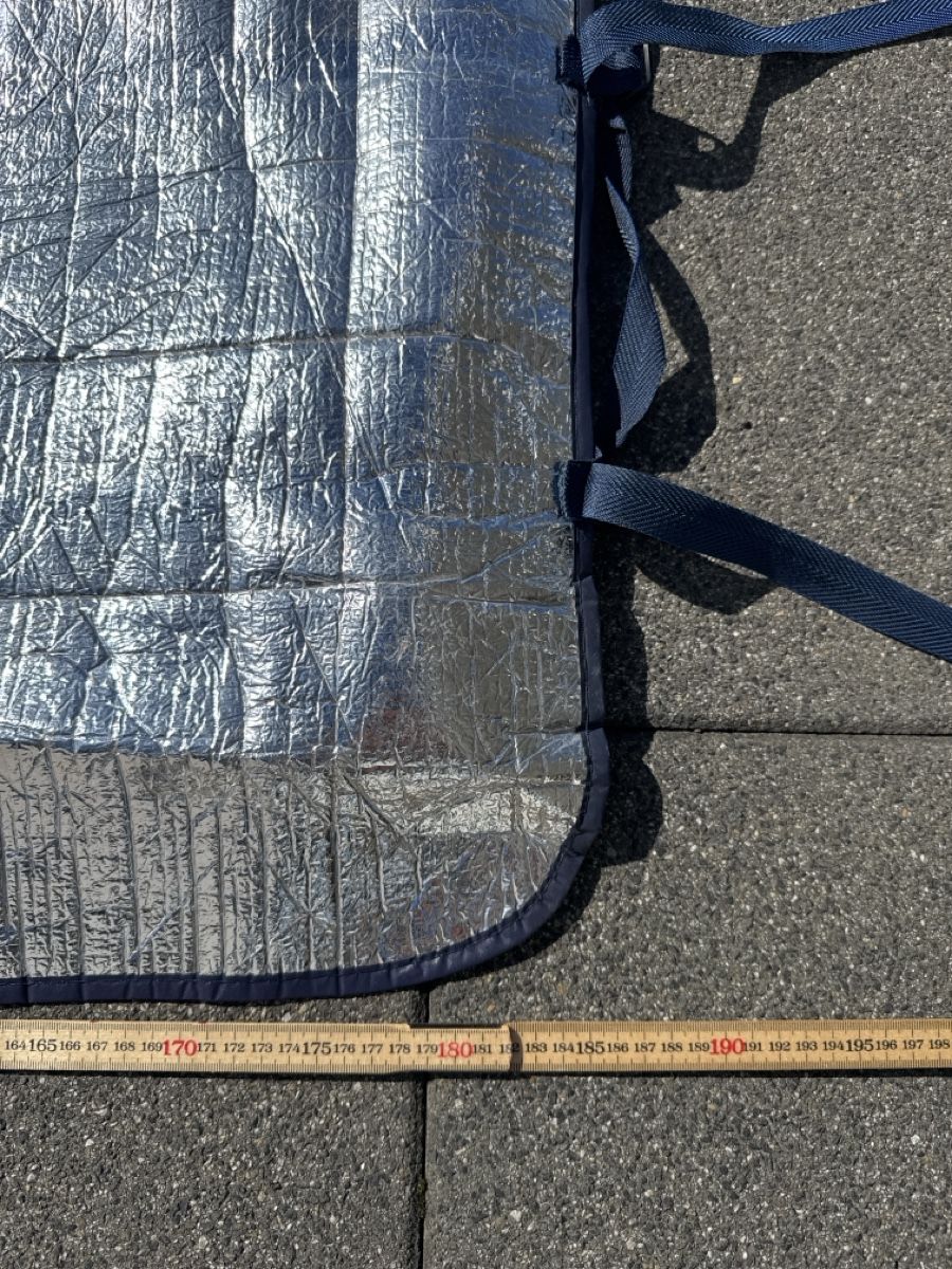 Tappetini fitness: 2 tapis de sol isolants argentés 185 cm – Usato da Vicques venduto da JU_2824 2