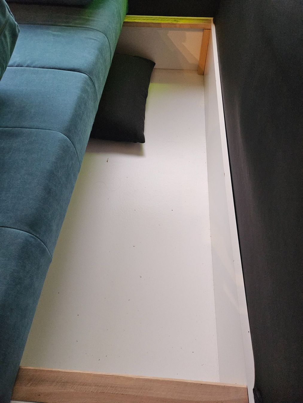 Divani: Stoff Sofa – Usato da Adliswil venduto da jen_w6qm 1