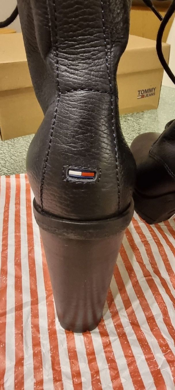 Tommy Hilfiger Damenschuhe: Tommy Jeans Gr. 40 – Neu und originalverpackt aus Luzern von Edii025 7