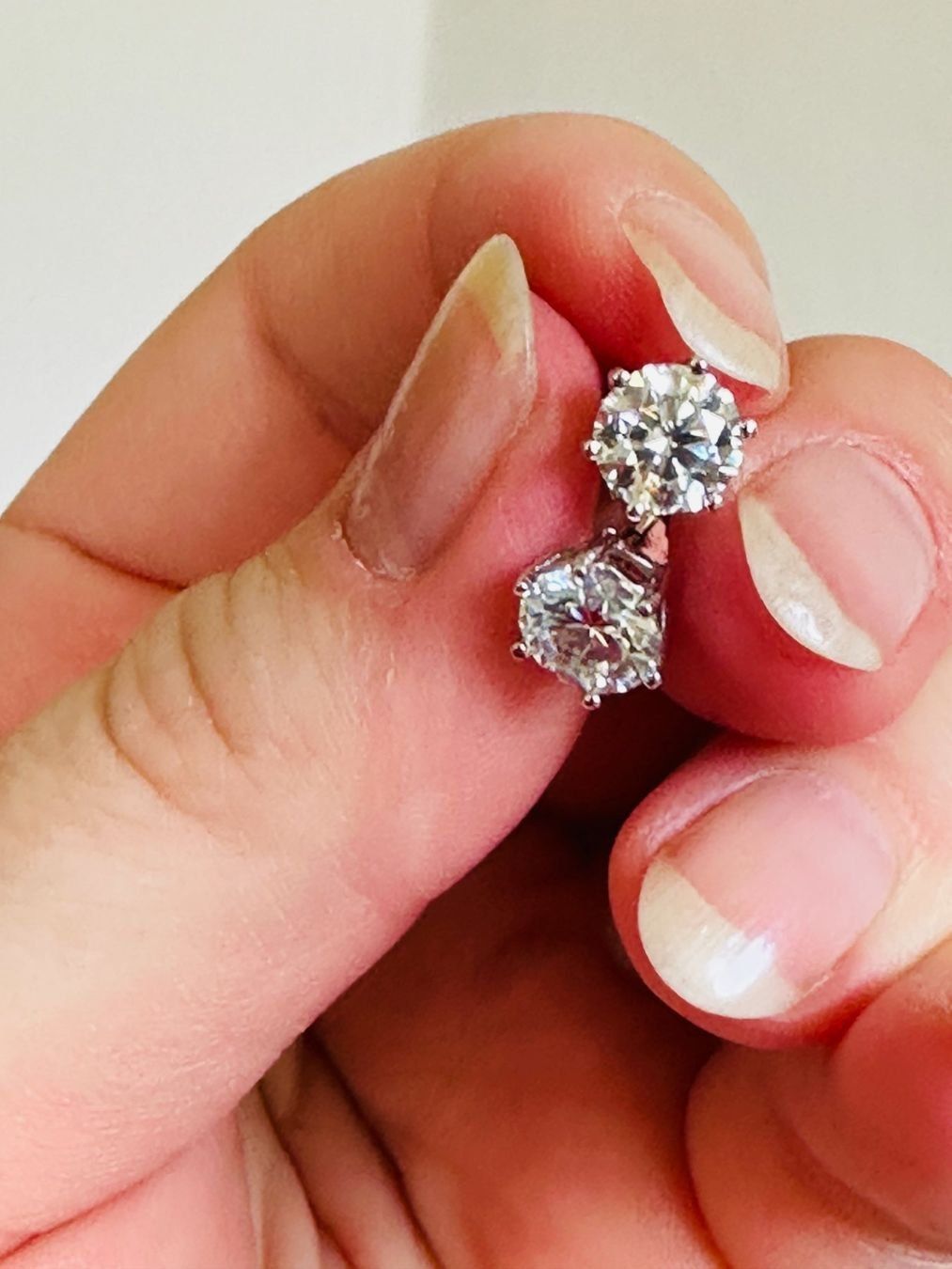 Orecchini pendenti & Orecchini a lobo: 2.00(total)ct VVS1WHITE MOISSANITE earrings with certificate – Nuovo e nell'imballaggio originale da Genève venduto da AWWA 2