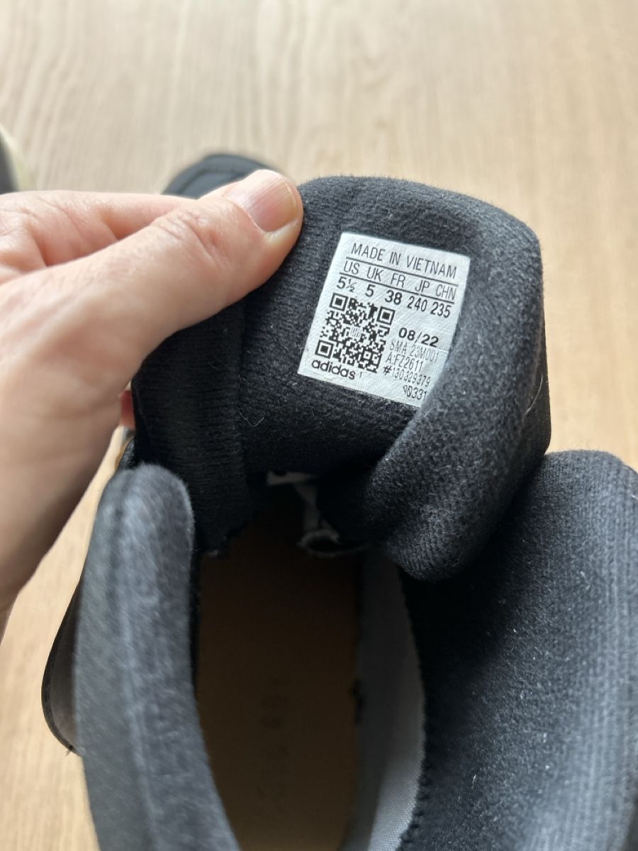 Adidas Scarpe da uomo: Adidas Terrex Winter-/Wanderschuhe schwarz Grösse 38  – Usato da Wabern venduto da HAWK28 2