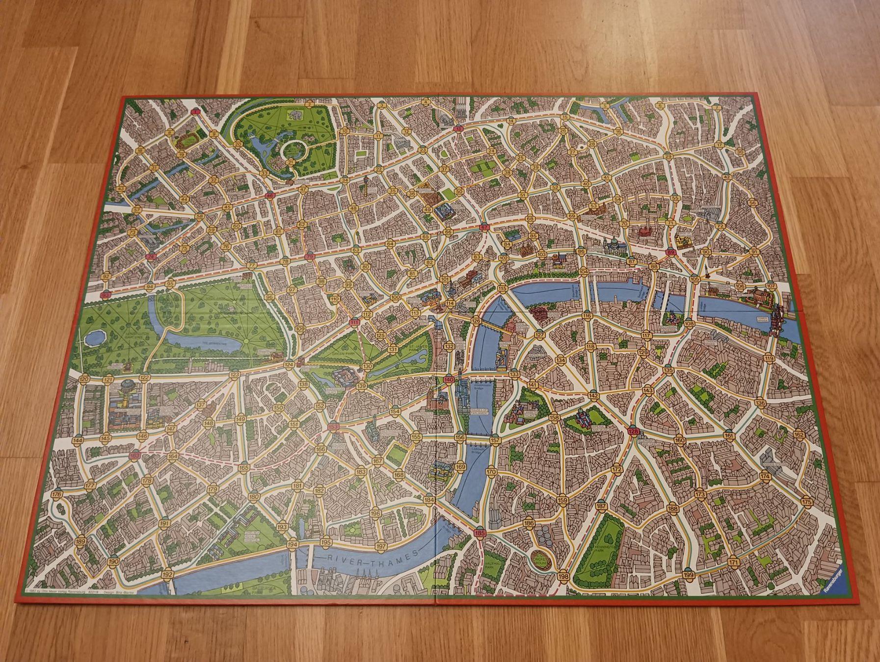 Ravensburger Giochi: Ravensburger - Scotland Yard – Usato da Densbüren venduto da H-76 5