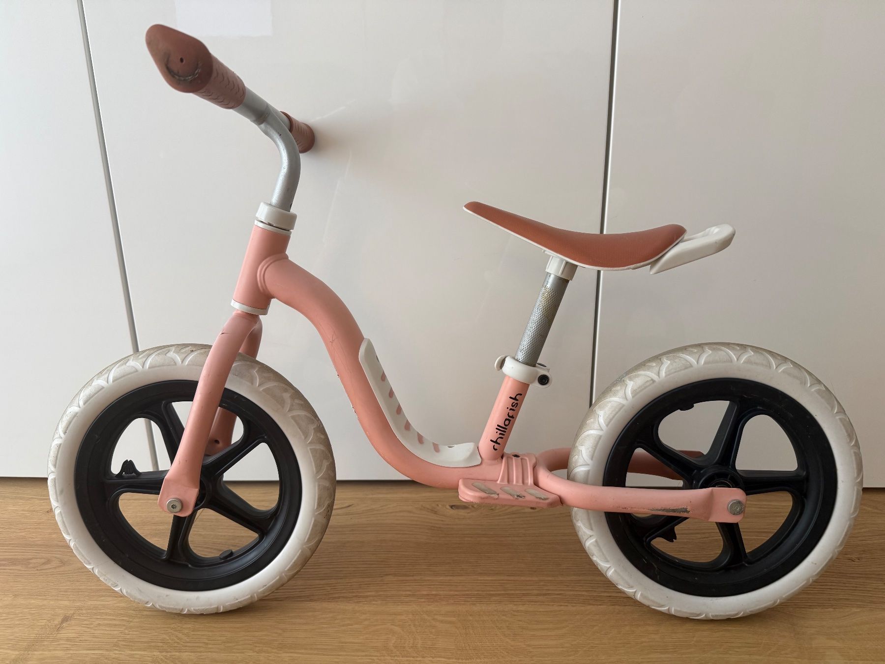 Veicoli per bambini: Chillafish Laufrad rosa – Usato da Opfikon venduto da BananaGio01 3