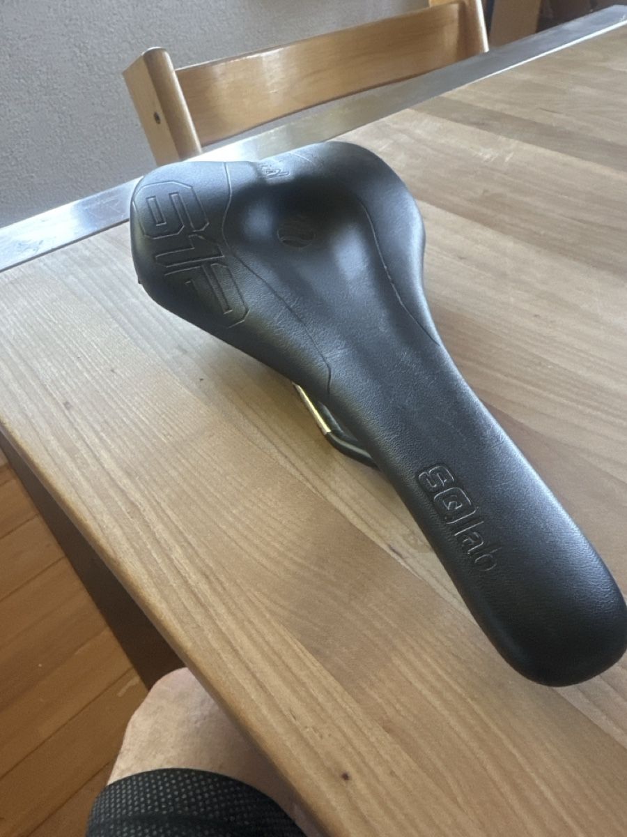 Pièces détachées: Sattel SQlab active cromo rail 13cm  – D'occasion à Aeugst am Albis par redrobin