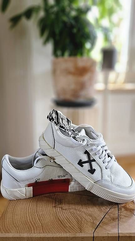 Chaussures hommes: Off White Leder Sneaker 42 – D'occasion à Buchs SG par ger_h8mg 3