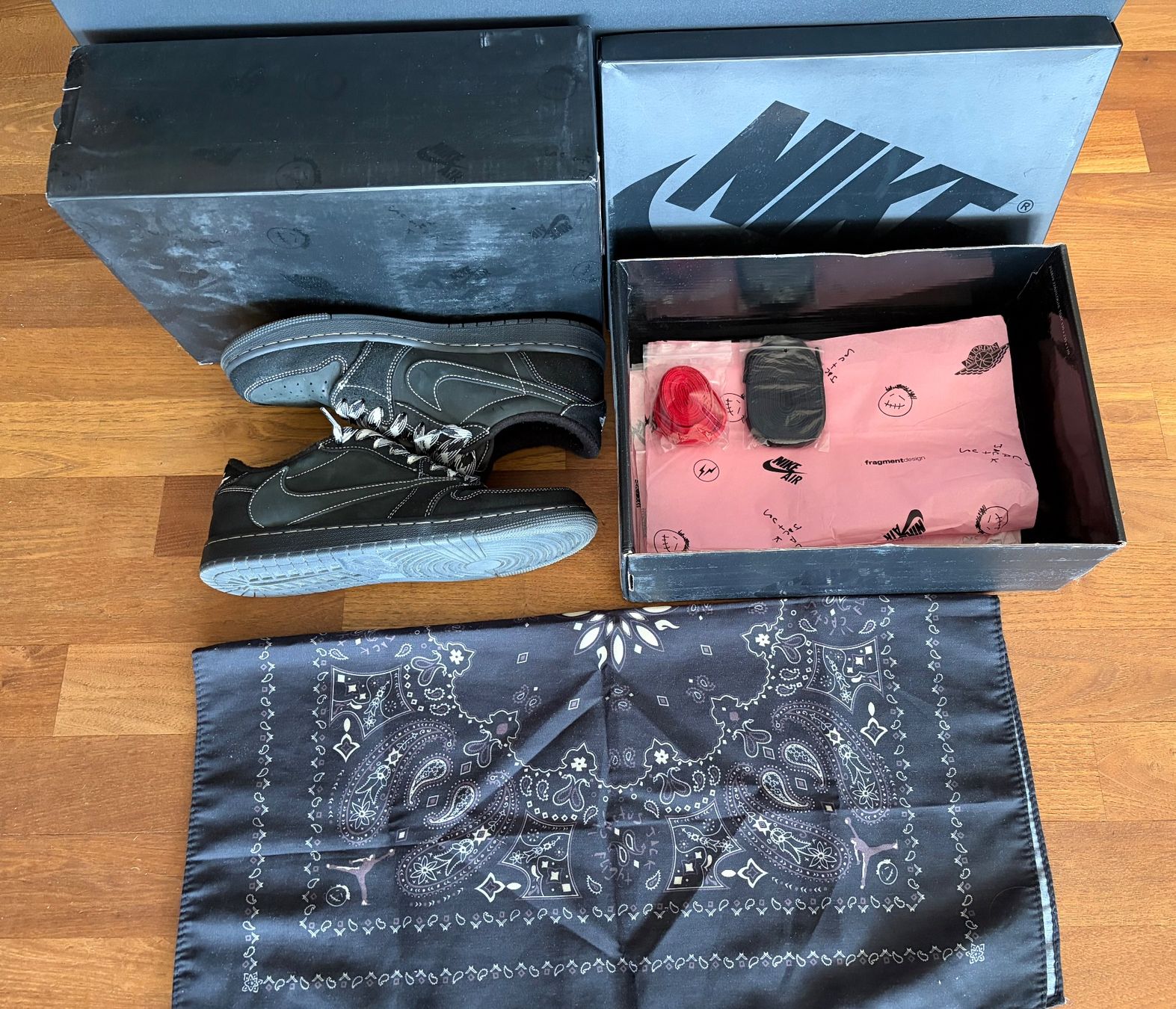 Scott Chaussures hommes: AIR Jordan 1 - Travis Scott black phantom 42.5 – D'occasion à Schmerikon par triathlon2010 4
