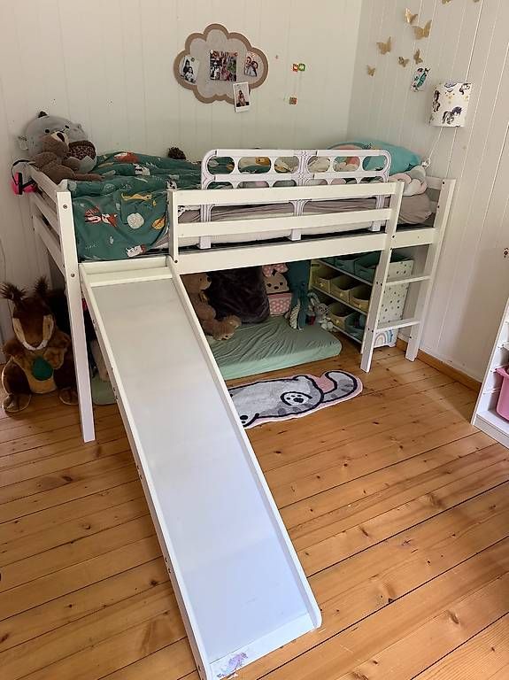 Letti: Hochbett mit Rutsche – Usato da Luzern venduto da CaptainOhSoChic