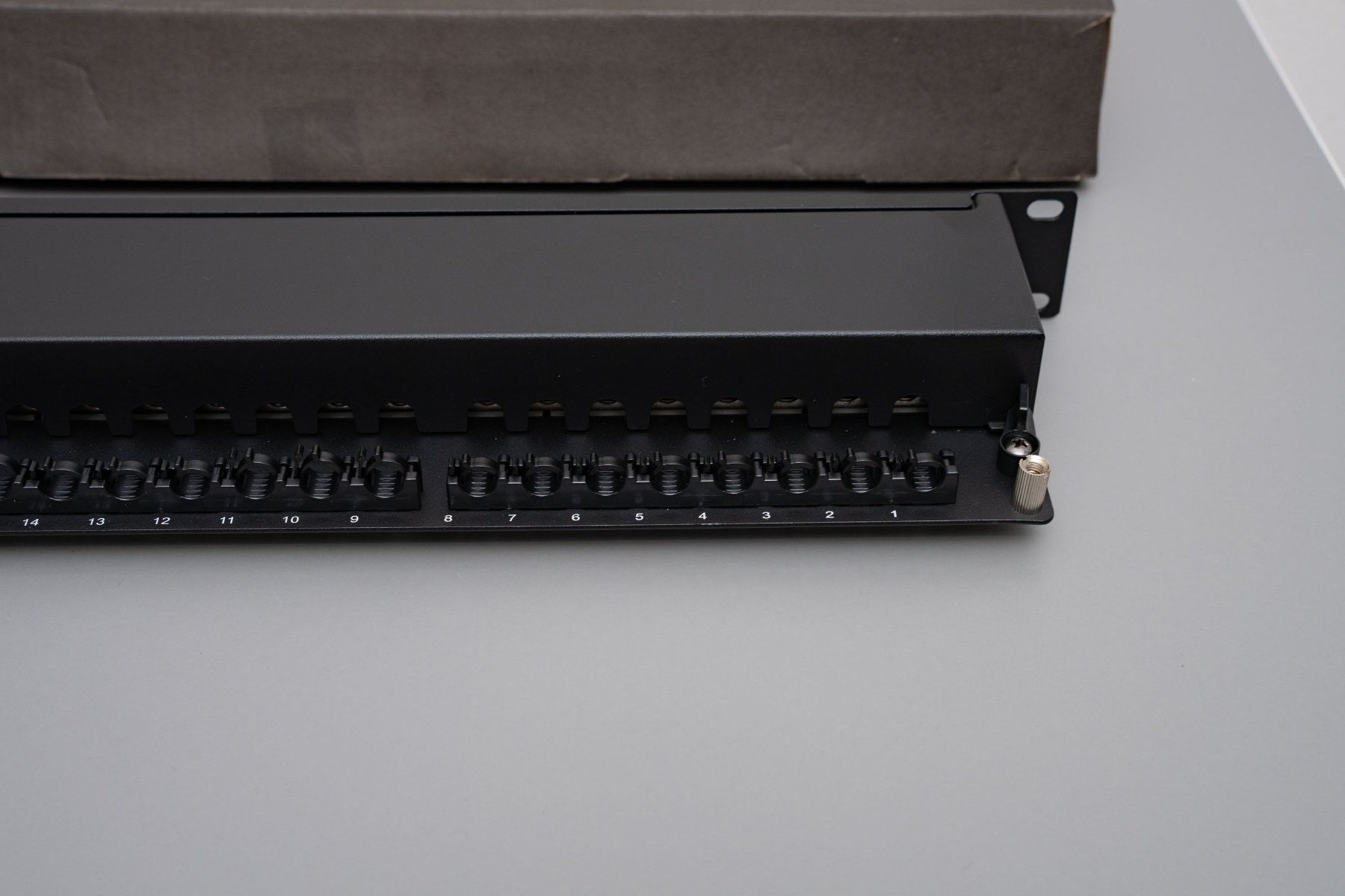 Racks & Cavalletti: 24 Port Digitus Cat.6A LSA Patch Panel DN-91624S-EA-B – Nuovo (secondo la descrizione) da Dietlikon venduto da phi_j5l6 2