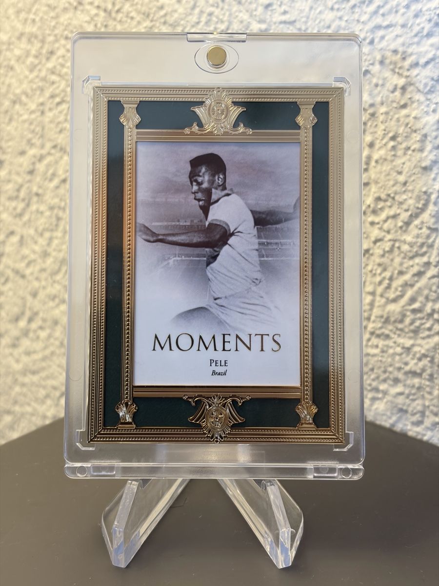 Carte collezionabili: PELE Gold Frame Futera /12 – Usato da Moudon venduto da AndreSR89 4