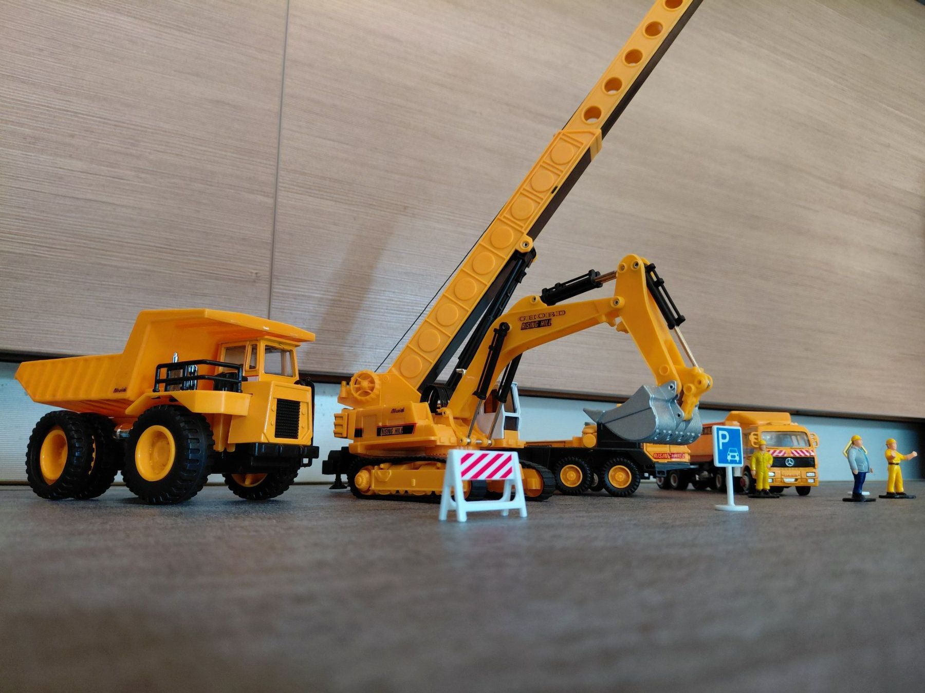Welly Giocattoli: Set de véhicules de chantier avec accessoires – Usato da Renan BE venduto da Epicurien0017 3