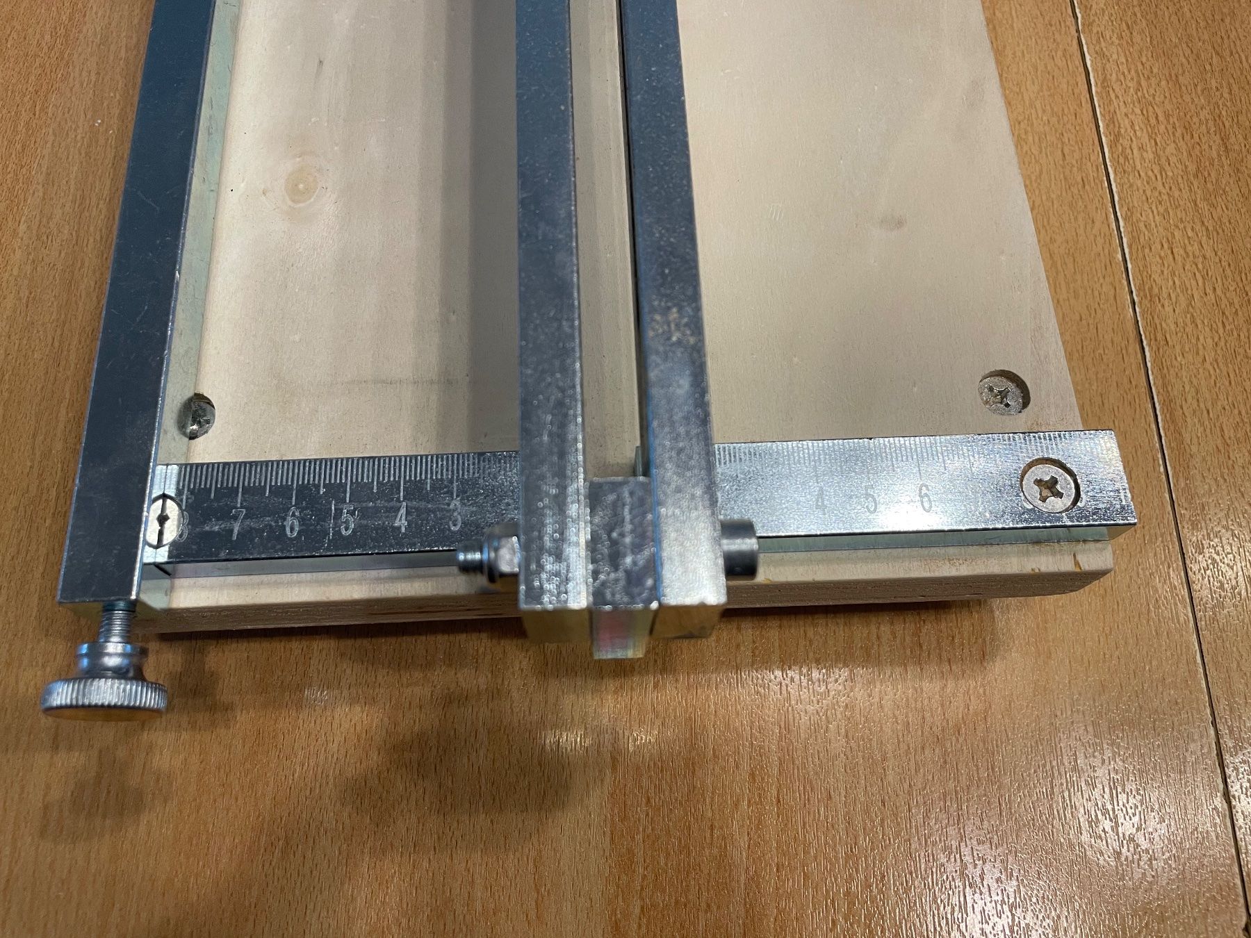 Tutti gli attrezzi: Fliesenschneider Heka HS 600mm – Usato da Basel venduto da Robyn20 4