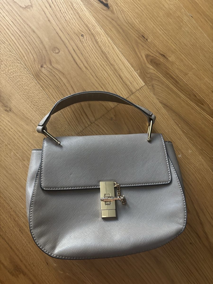 Borse da donna: Handtasche grau Lederoptik guter Zustand – Usato da Riggisberg venduto da tueschi24