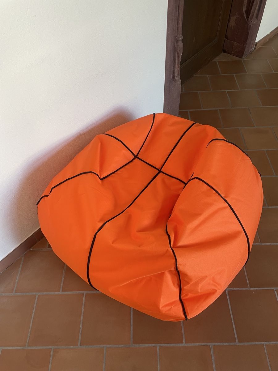 Fauteuils: Sitzsack – Neuf (Voir description) à Basel par and_pky9