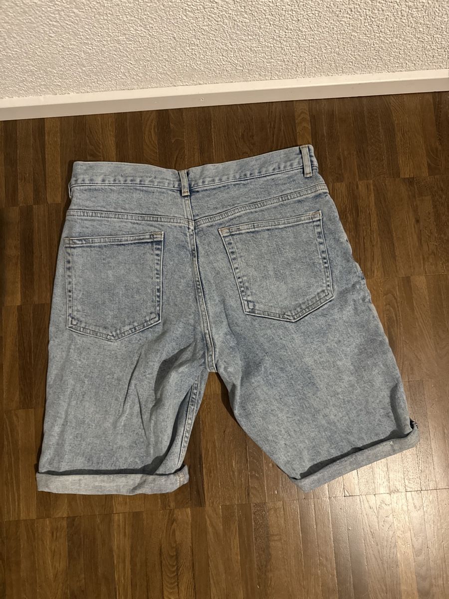 Pantaloni: Kurze Hose Herren Gr. 31 – Usato da Freidorf TG venduto da sarotiko 2