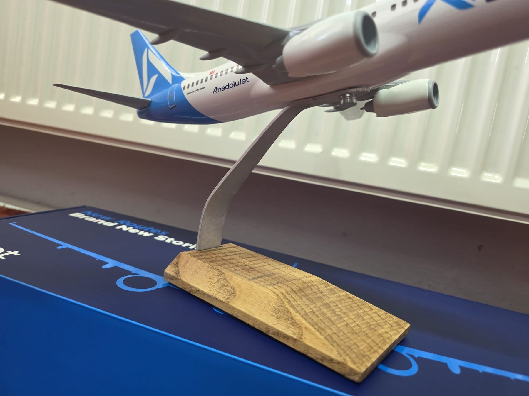 Boeing Kit di modellismo & Modellini statici: Boeing 737-800 von Ajet Airline – Nuovo e nell'imballaggio originale da Basel venduto da lay_9k2s 4