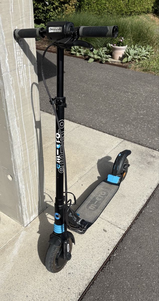 Scooters: E-Scooter Micro Merlin – Gebraucht aus Gebenstorf von Capo007 3