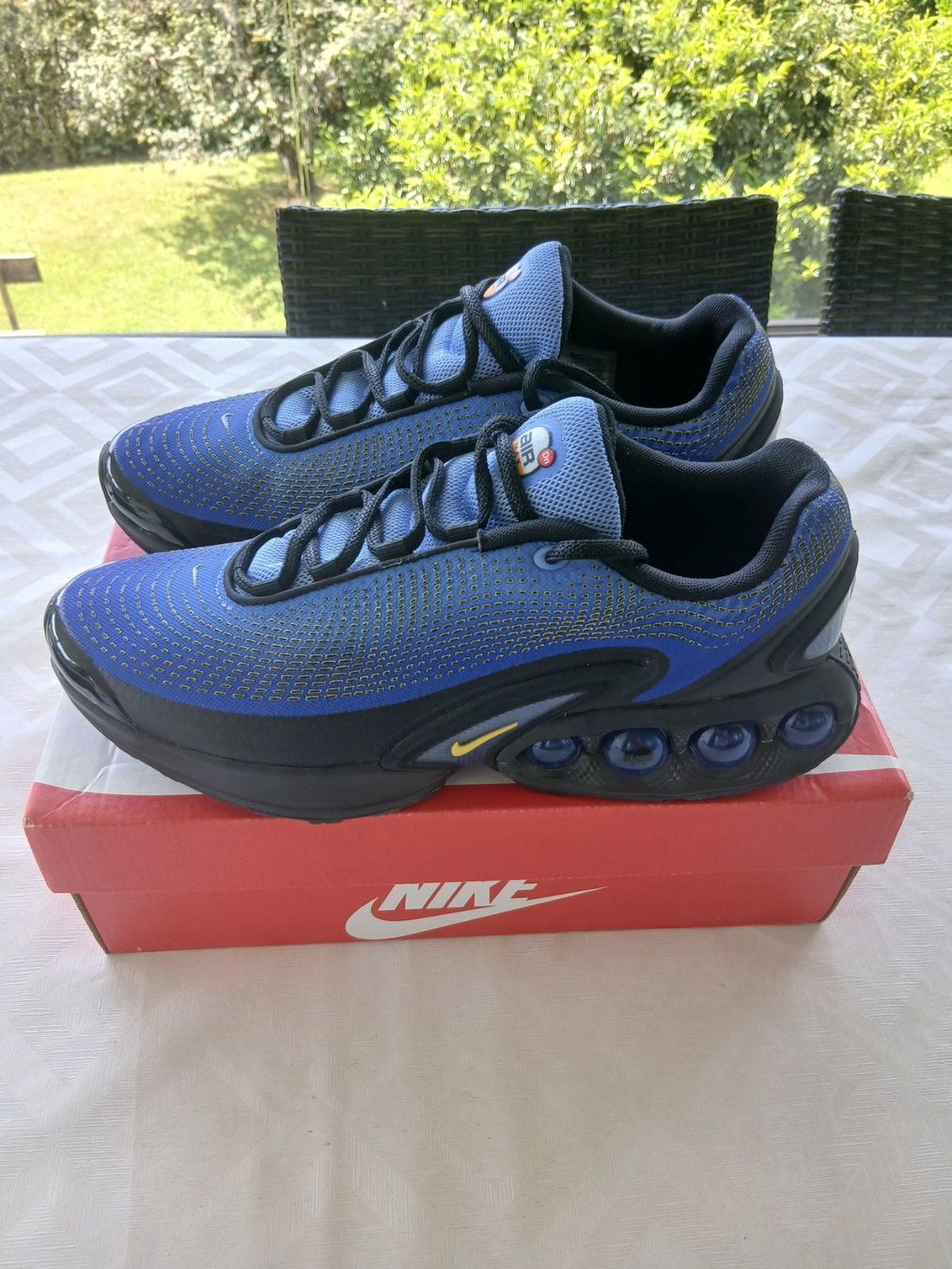 Nike Scarpe da uomo: NIKE Air Max Dn – Nuovo (secondo la descrizione) da Lausanne 25 venduto da gab_7lwm 8