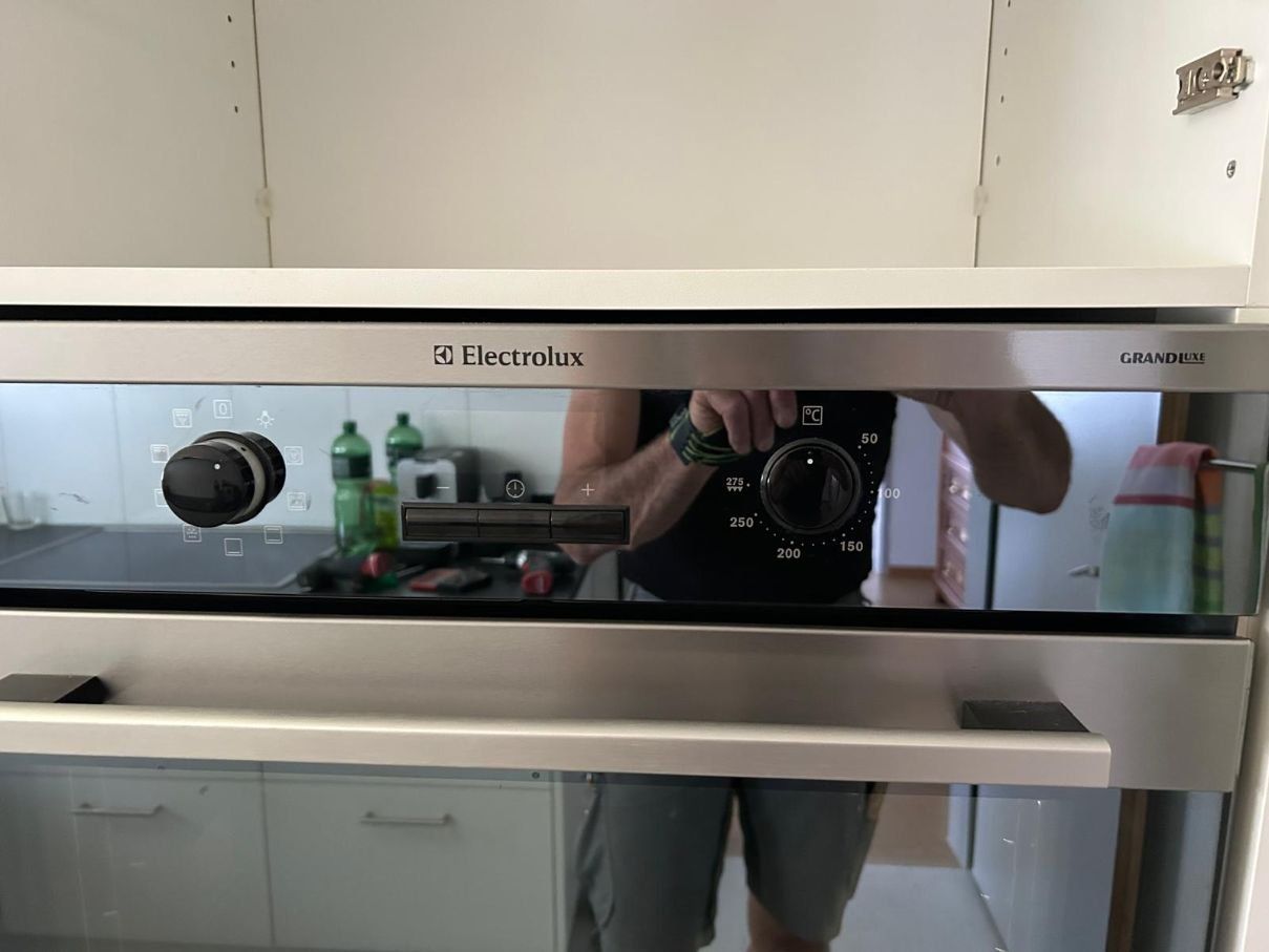 Electrolux Backöfen: Electrolux Einbaubackofen GRANDLUXE gebrauchter Zustand – Gebraucht aus Kriessern von ricki75 1