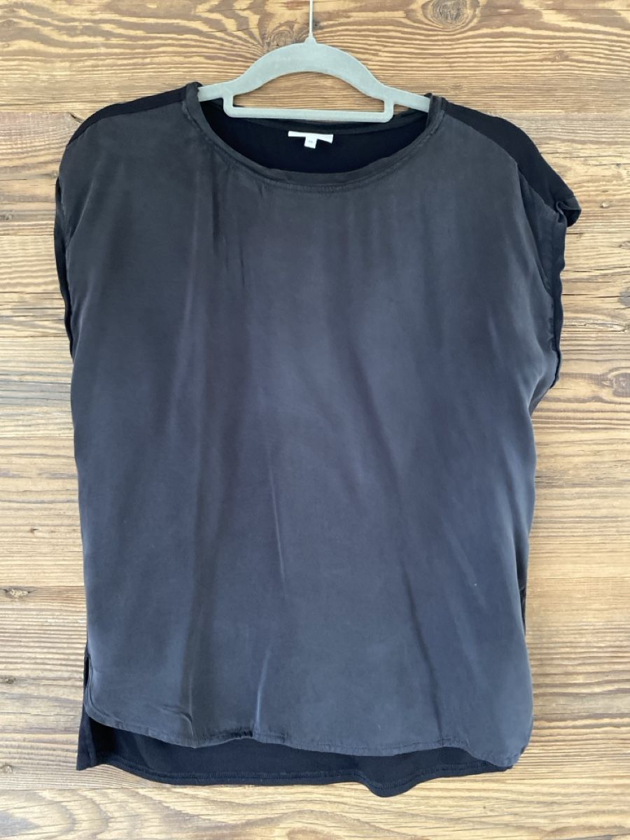 T-Shirts: T-shirt Yaya taille 34 – Gebraucht aus Riaz von lae_w8v5