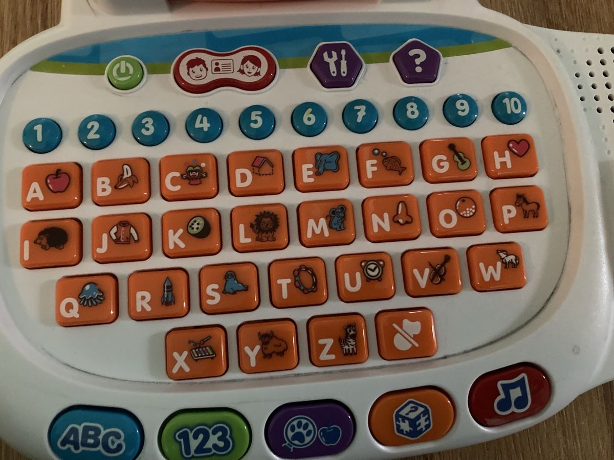 Vtech Spielzeuge: VTech Mein Lernlaptop – Gebraucht aus Emmenbrücke von JJ_89 1