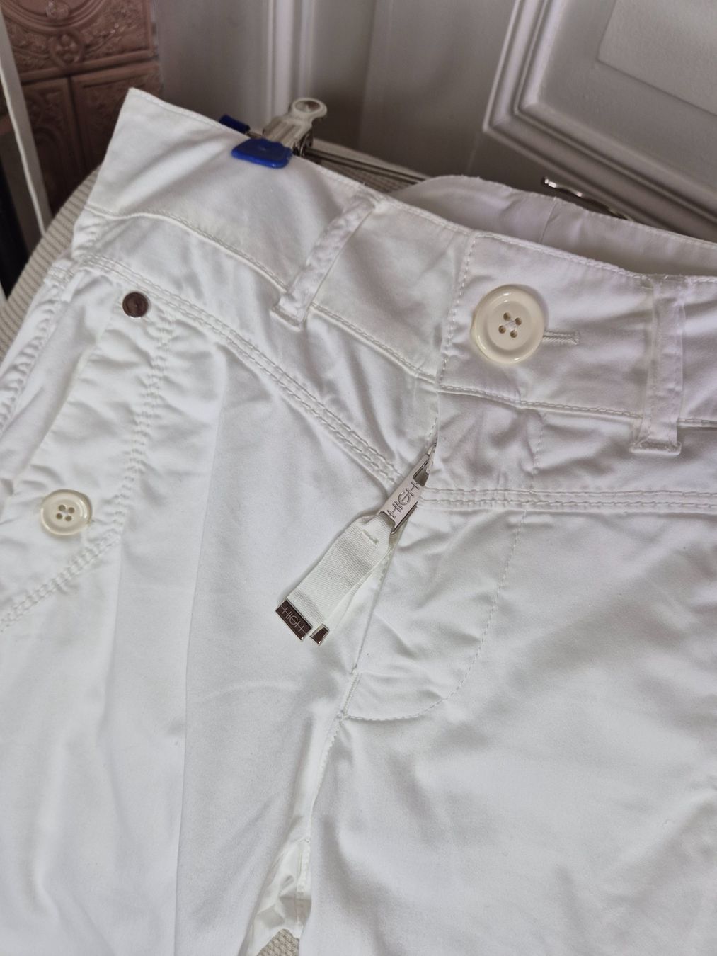 High Pantaloni: Hose High – Usato da Leissigen venduto da ali_k9v8 6