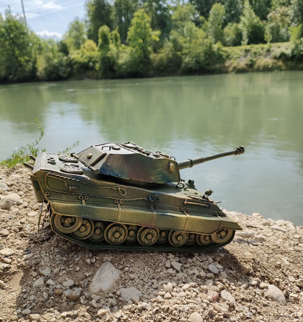 Kits de montage: Panzer Königstiger aus Blech handgefertigt – Neuf (Voir description) à Langendorf par Blechfahrzeuge 7