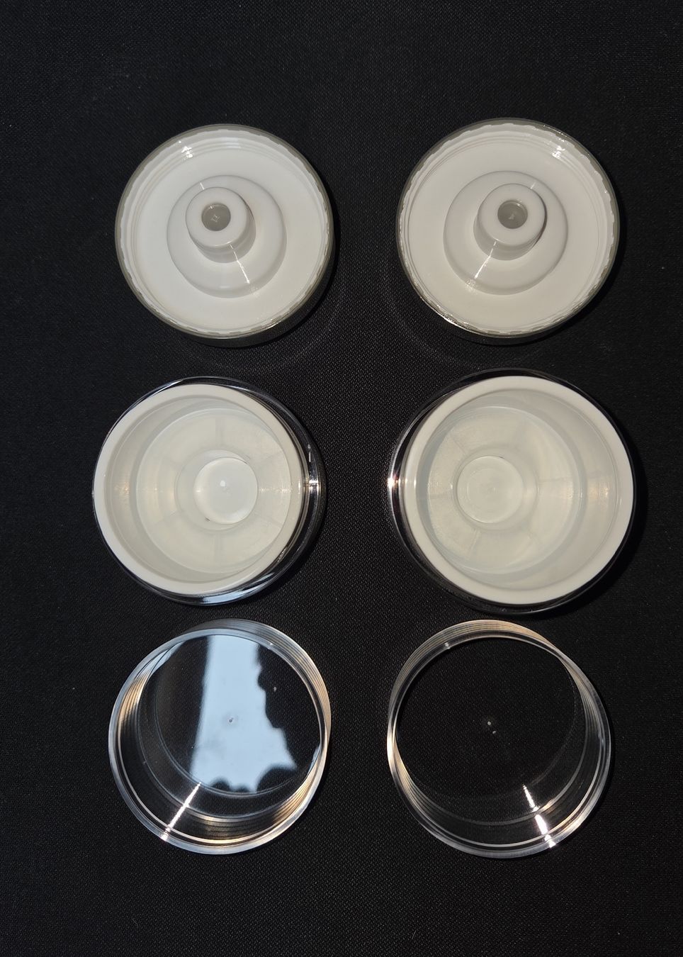 Contenitori & Simili: Airless Spender für Creme etc. – Nuovo (secondo la descrizione) da Niederhünigen venduto da philu12 3
