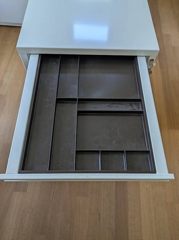 Lista Eléments de bureau: Rollcontainer Lista Weiss – D'occasion à Zürich par eugen2389 1