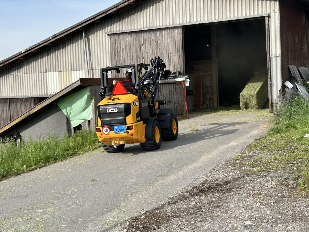Jcb Caricatori: JCB 403 Plus Hoflader – Usato da Gebertingen venduto da man_f7xc 2